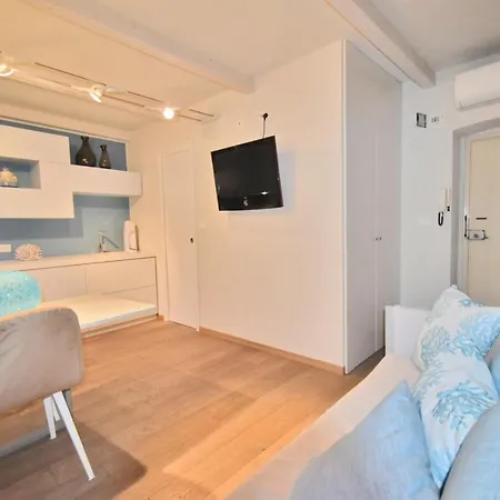 A Sante Apartment